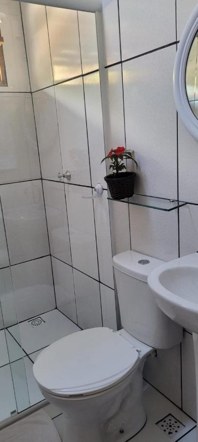 Encasa Guest House - Hospedagem Suites Em Илябела Екстериор снимка
